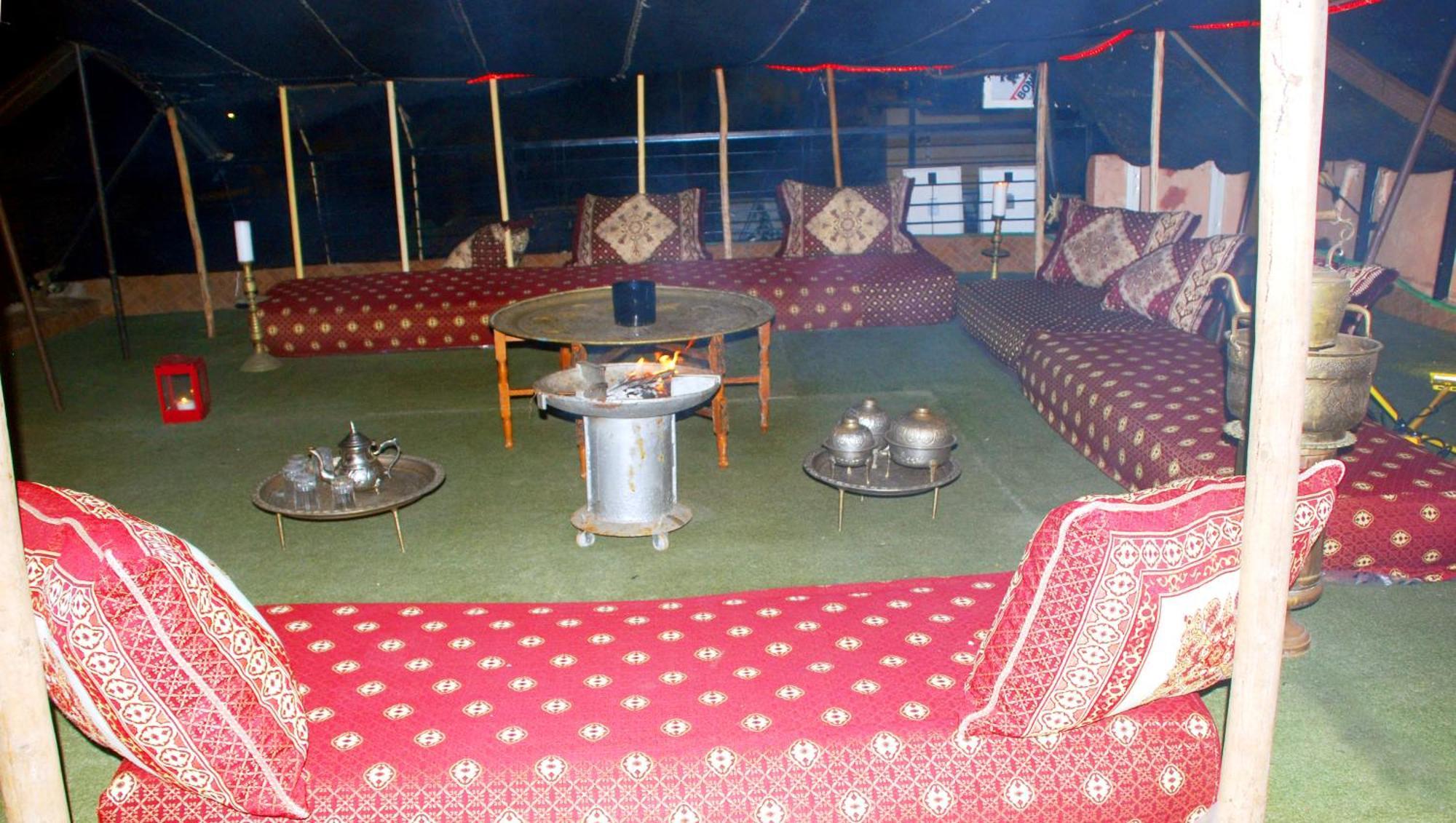 Dar Lghzal Special Offer In Rabat Winner Of Guest Experience 2025 Awards Traditional Sahrawi And Berber Privative Villa With Swimming Pool Jacuzzi Sea View And On Site Restaurant Ideal For Family And Groups In Rabat'S Center No Car Required Exteriér fotografie