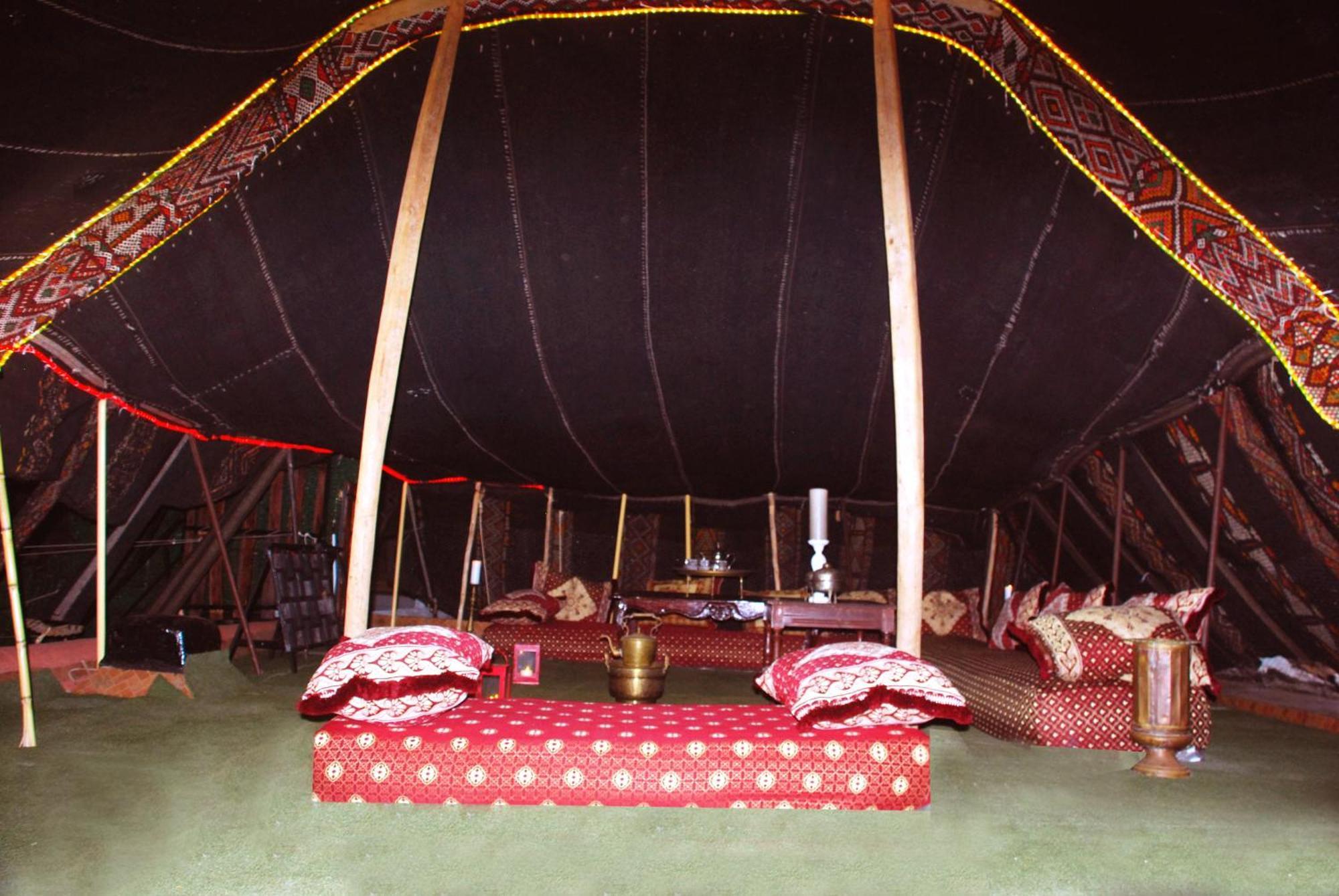 Dar Lghzal Special Offer In Rabat Winner Of Guest Experience 2025 Awards Traditional Sahrawi And Berber Privative Villa With Swimming Pool Jacuzzi Sea View And On Site Restaurant Ideal For Family And Groups In Rabat'S Center No Car Required Exteriér fotografie