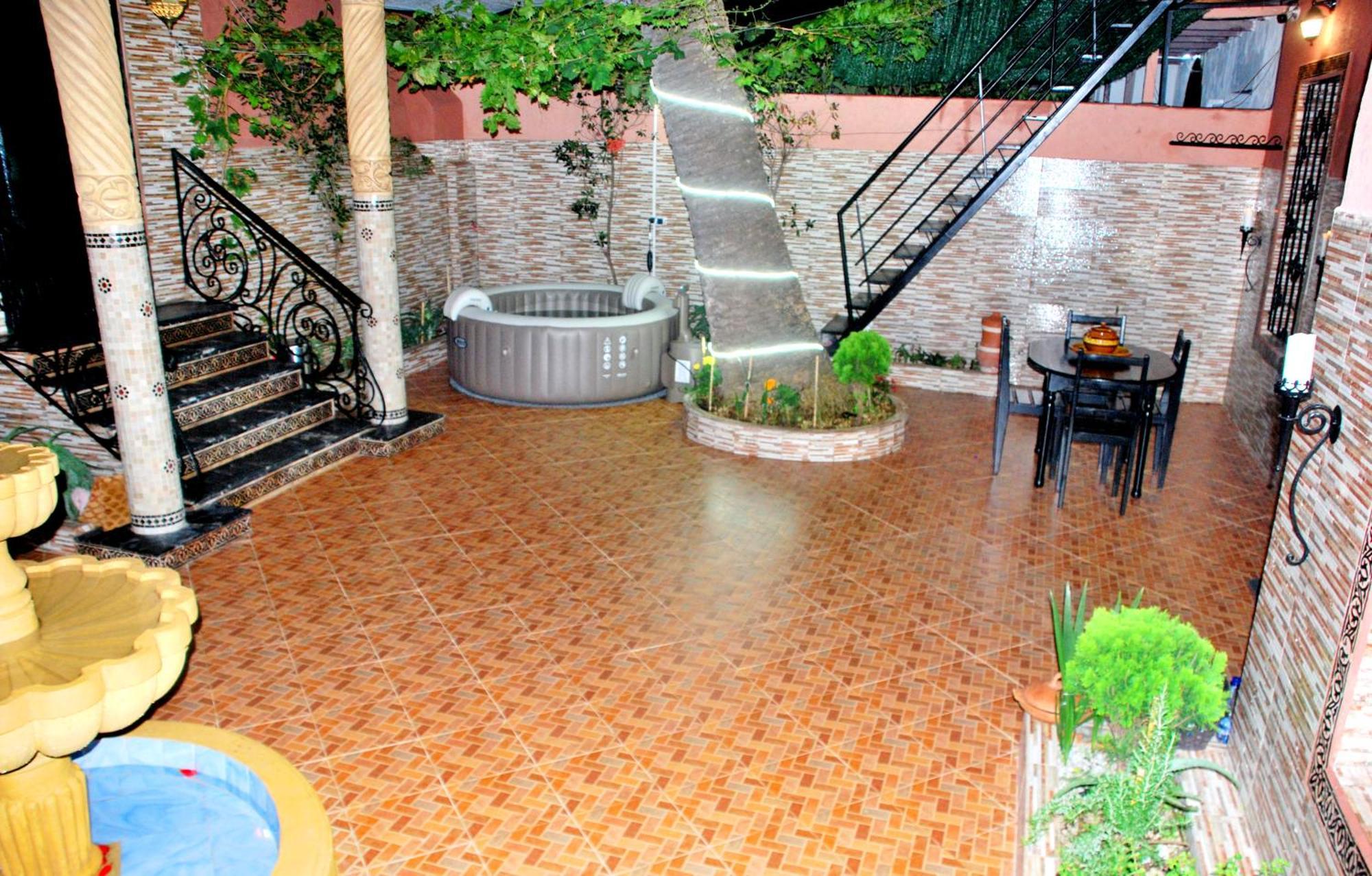 Dar Lghzal Special Offer In Rabat Winner Of Guest Experience 2025 Awards Traditional Sahrawi And Berber Privative Villa With Swimming Pool Jacuzzi Sea View And On Site Restaurant Ideal For Family And Groups In Rabat'S Center No Car Required Exteriér fotografie