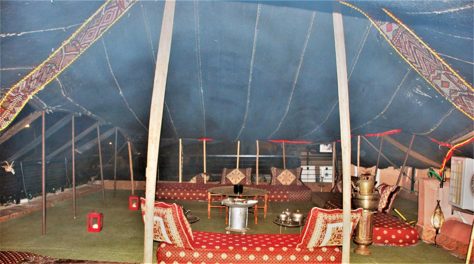 Dar Lghzal Special Offer In Rabat Winner Of Guest Experience 2025 Awards Traditional Sahrawi And Berber Privative Villa With Swimming Pool Jacuzzi Sea View And On Site Restaurant Ideal For Family And Groups In Rabat'S Center No Car Required Exteriér fotografie